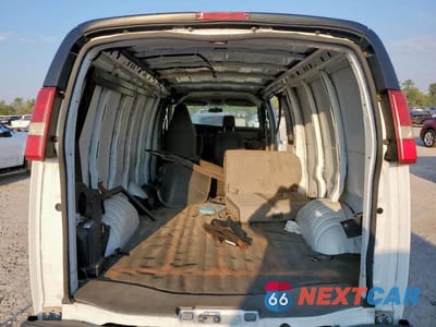 Zdjęcie 6 z 12 samochodu: 2018 CHEVROLET EXPRESS 3500 6.0L V8 VIN:1GCZGHFG6J1168484 - miniatura