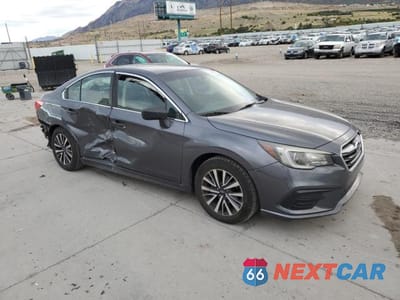 Czwarte zdjęcie samochodu z boku: 2018 SUBARU LEGACY 2.5I VIN:4S3BNAB66J3030458 - miniatura