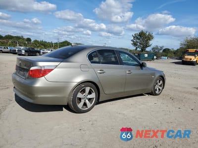 Trzecie zdjęcie samochodu z tyłu: 2007 BMW 530 XI VIN:WBANF73517CU22272 - miniatura