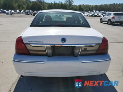 Zdjęcie 6 z 14 samochodu: 2010 MERCURY GRAND MARQUIS LS VIN:2MEBM7FV2AX624943 - miniatura