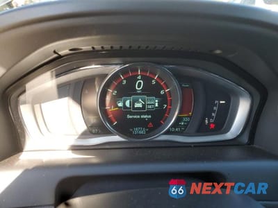 Zdjęcie 9 z 11 samochodu: 2014 VOLVO XC60 T6 VIN:YV4902DZ0E2556216 - miniatura