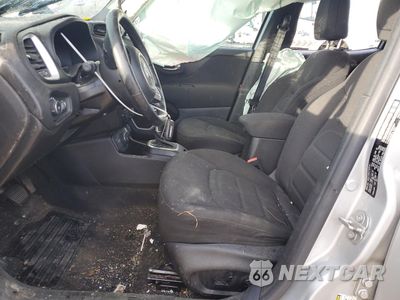 Zdjęcie 7 z 13 samochodu: 2021 JEEP RENEGADE LATITUDE VIN:ZACNJDBB7MPM45938 - miniatura