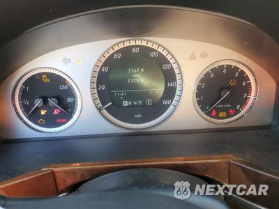 Zdjęcie 9 z 14 samochodu: 2011 MERCEDES-BENZ GLK 350 VIN:WDCGG5GB9BF587890 - miniatura