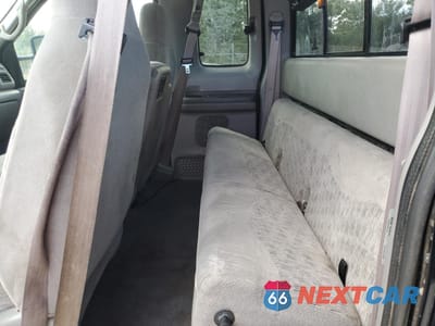 Zdjęcie 10 z 12 samochodu: 1999 FORD F250 SUPER DUTY VIN:1FTNX21F5XED63553 - miniatura