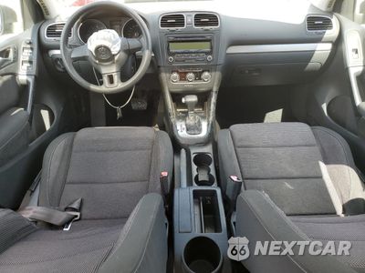 Zdjęcie 8 z 12 samochodu: 2011 VOLKSWAGEN GOLF VIN:WVWDA7AJ6BW046205 - miniatura