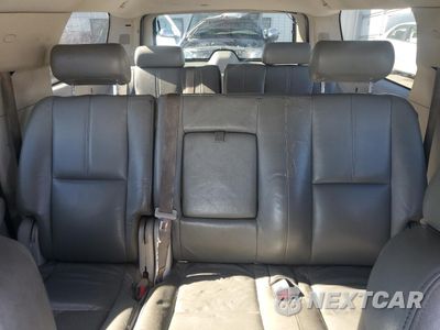 Zdjęcie 10 z 13 samochodu: 2007 GMC YUKON XL C1500 VIN:1GKFC16J97R184372 - miniatura