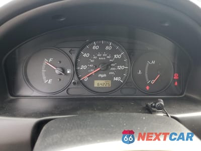 Zdjęcie 9 z 12 samochodu: 2003 MAZDA PROTEGE DX VIN:JM1BJ225130149550 - miniatura