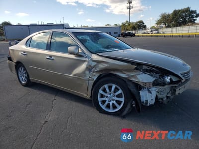 Czwarte zdjęcie samochodu z boku: 2003 LEXUS ES 300 VIN:JTHBF30G330134929 - miniatura