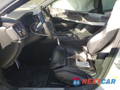 Zdjęcie 7 z 13 samochodu: 2019 VOLVO V90 T5 R-DESIGN VIN:YV1102GM5K1087071 - miniatura