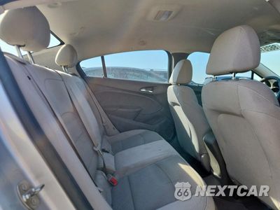 Zdjęcie 10 z 12 samochodu: 2017 CHEVROLET CRUZE LS VIN:1G1BC5SM1H7161174 - miniatura