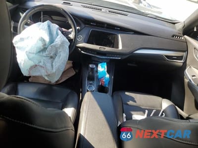 Zdjęcie 8 z 13 samochodu: 2019 CADILLAC XT4 PREMIUM LUXURY VIN:1GYFZCR48KF135809 - miniatura