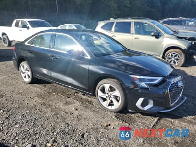 Czwarte zdjęcie samochodu z boku: 2023 AUDI A3 PREMIUM PLUS VIN:WAUHUDGYXPA061996 - miniatura