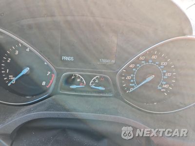 Zdjęcie 9 z 12 samochodu: 2015 FORD ESCAPE TITANIUM VIN:1FMCU9J97FUB45083 - miniatura
