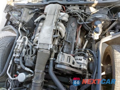 Zdjęcie 11 z 12 samochodu: 1988 CHEVROLET CORVETTE VIN:1G1YY3181J5118590 - miniatura