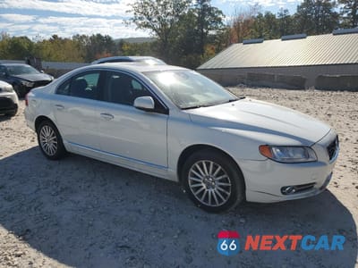 Czwarte zdjęcie samochodu z boku: 2012 VOLVO S80 3.2 VIN:YV1940AS0C1158911 - miniatura