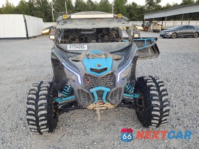 Zdjęcie 9 z 11 samochodu: 2018 CAN AM T7K VIN:3JBVPAY43JK000327 - miniatura