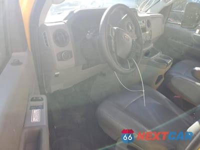 Zdjęcie 8 z 14 samochodu: 2023 FORD ECONOLINE E350 SUPER DUTY CUTAWAY VAN VIN:1FDWE3FN7PDD24335 - miniatura