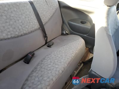 Zdjęcie 10 z 12 samochodu: 2000 TOYOTA ECHO VIN:JTDAT1236Y5002276 - miniatura