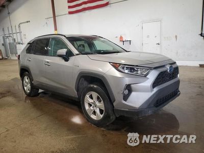 Czwarte zdjęcie samochodu z boku: 2020 TOYOTA RAV4 XLE VIN:2T3RWRFV5LW085026 - miniatura