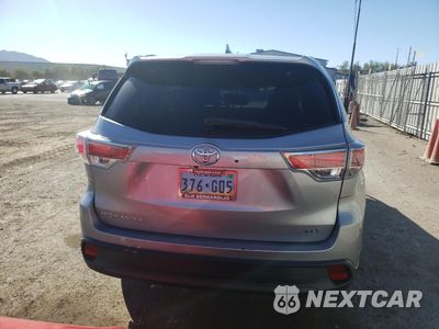Zdjęcie 6 z 13 samochodu: 2016 TOYOTA HIGHLANDER XLE VIN:5TDKKRFH1GS146807 - miniatura