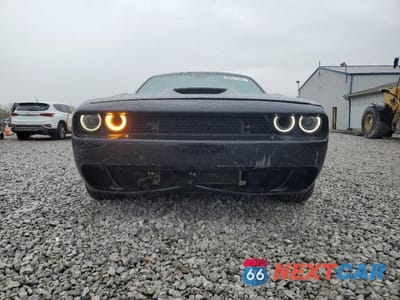 Piąte zdjęcie samochodu w środku: 2015 DODGE CHALLENGER SRT HELLCAT VIN:2C3CDZC96FH834430 - miniatura