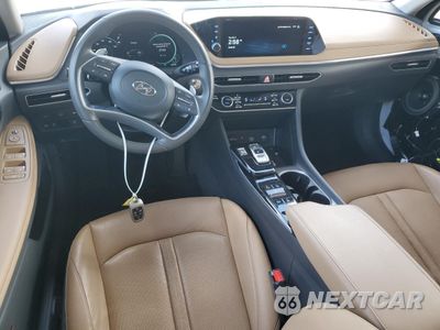 Zdjęcie 8 z 15 samochodu: 2023 HYUNDAI SONATA HYBRID VIN:KMHL54JJ6PA070020 - miniatura