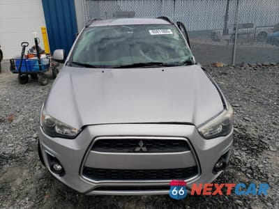 Piąte zdjęcie samochodu w środku: 2015 MITSUBISHI RVR GT VIN:4A4AJ4AU1FE601724 - miniatura