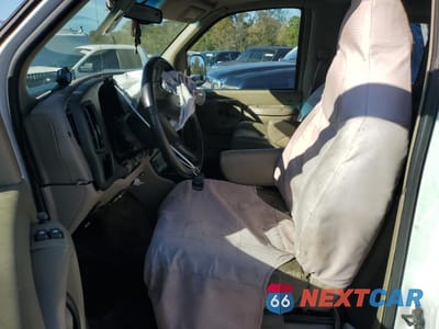 Zdjęcie 7 z 14 samochodu: 2002 GMC SAVANA RV G1500 VIN:1GDFG15R121194808 - miniatura