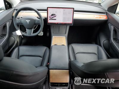 Zdjęcie 8 z 14 samochodu: 2021 TESLA MODEL Y VIN:5YJYGDEE8MF298797 - miniatura