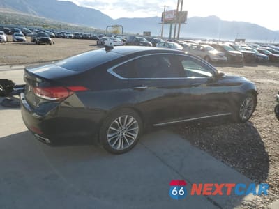 Trzecie zdjęcie samochodu z tyłu: 2017 GENESIS G80 BASE VIN:KMHGN4JE8HU173606 - miniatura