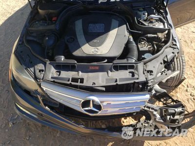 Zdjęcie 11 z 14 samochodu: 2011 MERCEDES-BENZ C 350 VIN:WDDGF5GB5BR172630 - miniatura