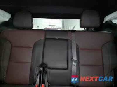 Zdjęcie 10 z 13 samochodu: 2020 CHEVROLET BLAZER RS VIN:3GNKBKRS9LS567329 - miniatura