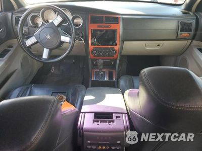 Zdjęcie 8 z 12 samochodu: 2006 DODGE CHARGER R/T VIN:2B3KA53H16H195004 - miniatura