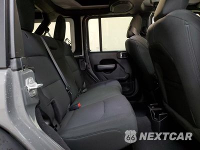 Zdjęcie 11 z 16 samochodu: 2021 JEEP WRANGLER UNLIMITED SPORT VIN:1C4HJXDG6MW547079 - miniatura