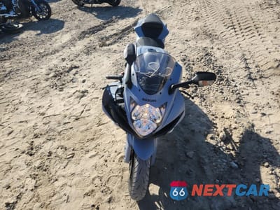 Drugie zdjęcie samochodu z przodu: 2022 SUZUKI GSX-R600 VIN:JS1GN7FA6N7100721 - miniatura