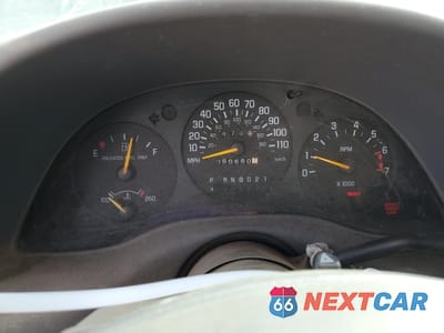Zdjęcie 9 z 12 samochodu: 2001 CHEVROLET LUMINA VIN:2G1WL52J411298104 - miniatura
