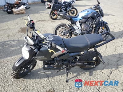 Trzecie zdjęcie samochodu z tyłu: 2025 HONDA GROM 125 VIN:MLHJC921XS5308284 - miniatura