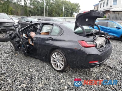 Drugie zdjęcie samochodu z przodu: 2023 BMW 330XI VIN:3MW89FF00P8D70011 - miniatura