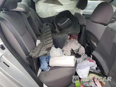 Zdjęcie 10 z 13 samochodu: 2016 HYUNDAI ELANTRA SE VIN:5NPDH4AE5GH652573 - miniatura