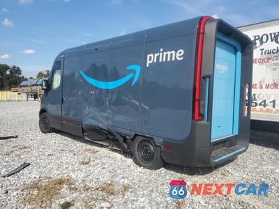 Drugie zdjęcie samochodu z przodu: 2025 RIVIAN EDV 700 VIN:7FCEHEB25SN028595 - miniatura