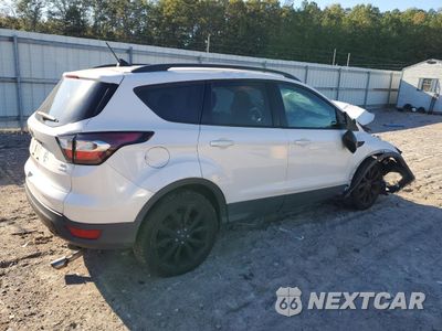 Trzecie zdjęcie samochodu z tyłu: 2018 FORD ESCAPE SE VIN:1FMCU0GD2JUB21239 - miniatura