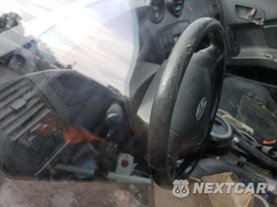 Zdjęcie 9 z 13 samochodu: 2003 HYUNDAI TIBURON VIN:KMHHN65F13U077098 - miniatura