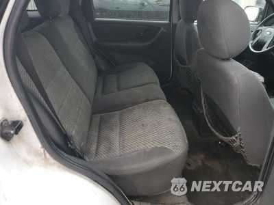 Zdjęcie 10 z 12 samochodu: 2003 FORD ESCAPE XLT VIN:1FMYU93183KD75039 - miniatura