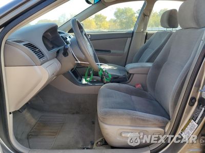 Zdjęcie 7 z 13 samochodu: 2006 TOYOTA CAMRY LE VIN:4T1BE32K56U641913 - miniatura