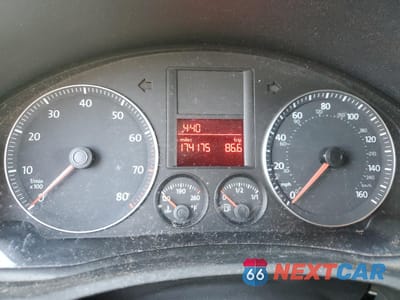 Zdjęcie 9 z 12 samochodu: 2008 VOLKSWAGEN JETTA S VIN:3VWJM71K08M107170 - miniatura