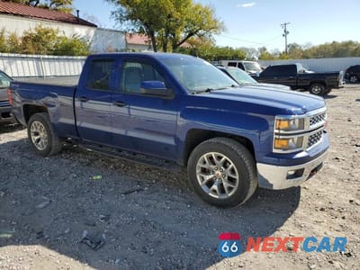 Czwarte zdjęcie samochodu z boku: 2014 CHEVROLET SILVERADO K1500 LT VIN:1GCVKREC3EZ148475 - miniatura