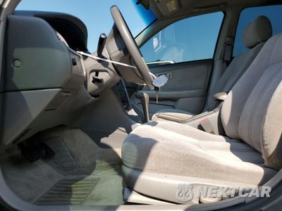 Zdjęcie 7 z 12 samochodu: 2001 TOYOTA CAMRY LE VIN:4T1BF22K71U127853 - miniatura