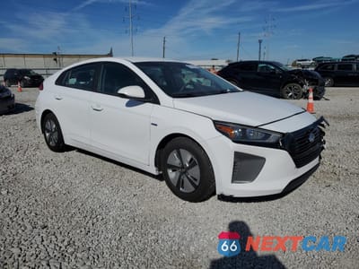 Czwarte zdjęcie samochodu z boku: 2018 HYUNDAI IONIQ BLUE VIN:KMHC65LC2JU076128 - miniatura