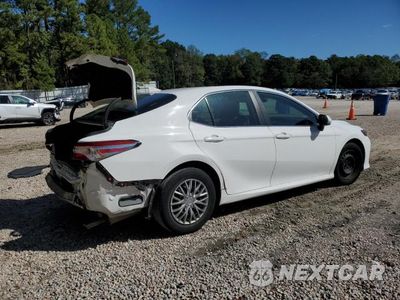 Trzecie zdjęcie samochodu z tyłu: 2020 TOYOTA CAMRY L VIN:4T1A11AKXLU921819 - miniatura