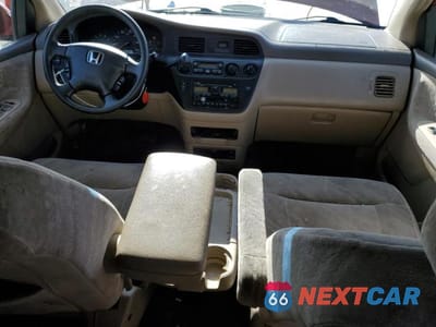 Zdjęcie 8 z 14 samochodu: 2004 HONDA ODYSSEY EX VIN:5FNRL18844B149579 - miniatura